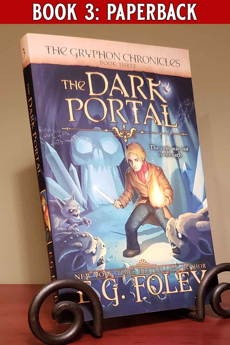 The Dark Portal (The Gryphon Chronicles, Book 3)